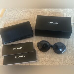 AUTHENTIC CHANEL Navy Blue Round Acetate Sunglasses